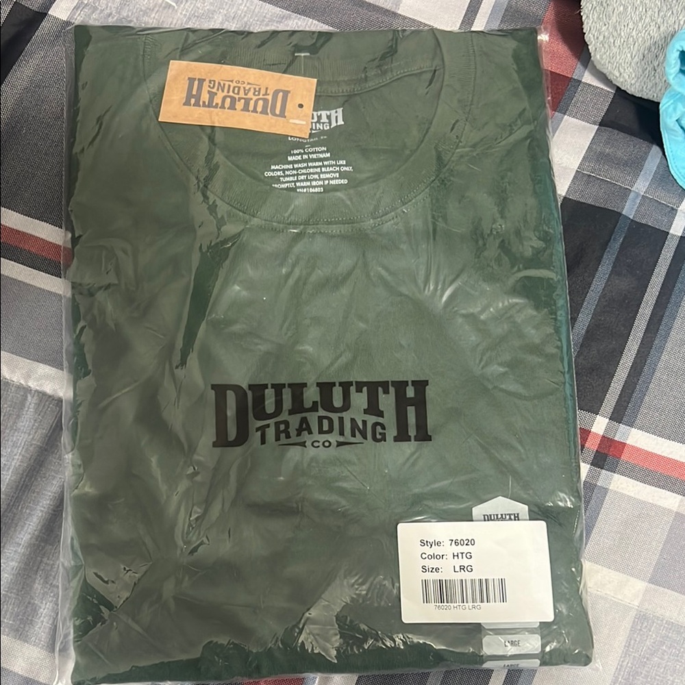 Duluth Trading Co. Green Tee!